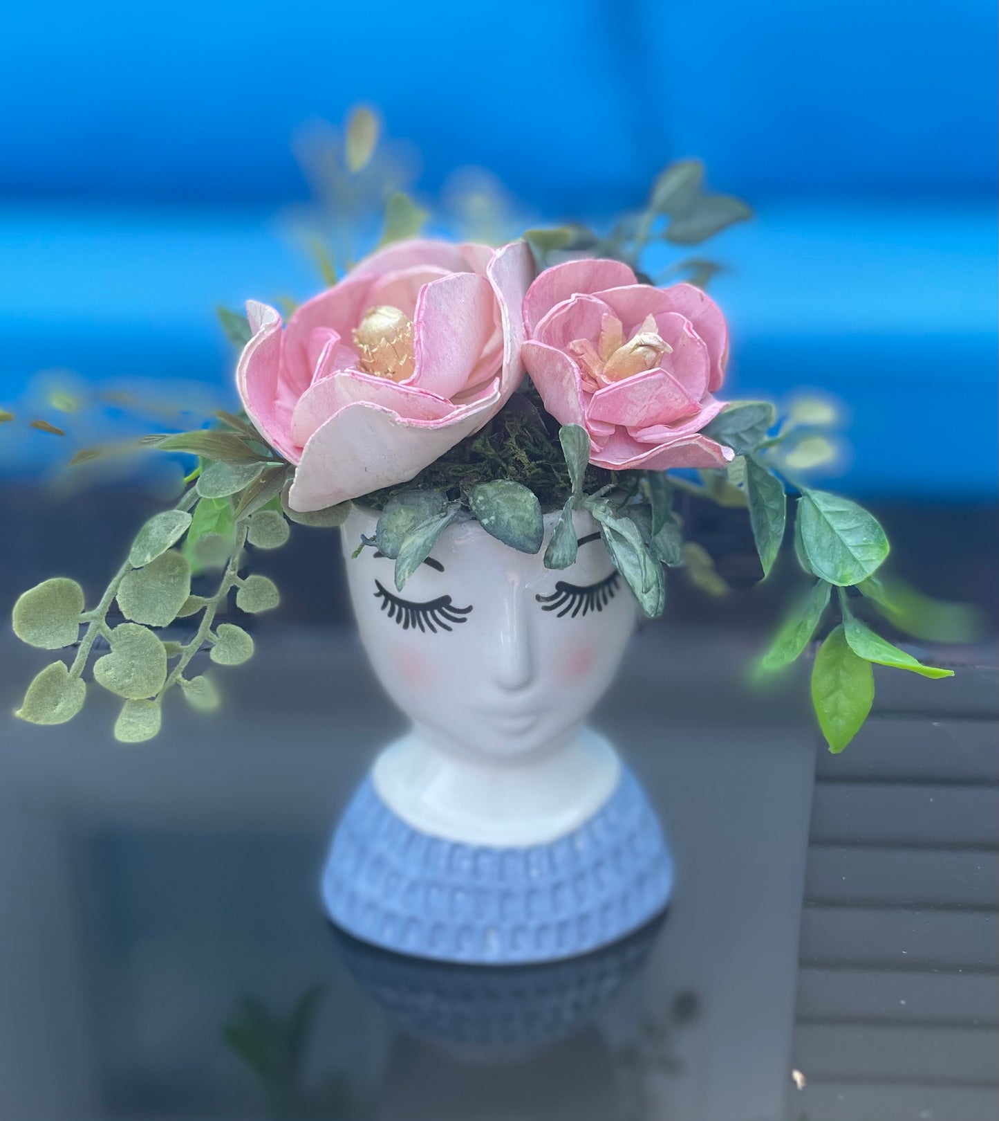 Lady head